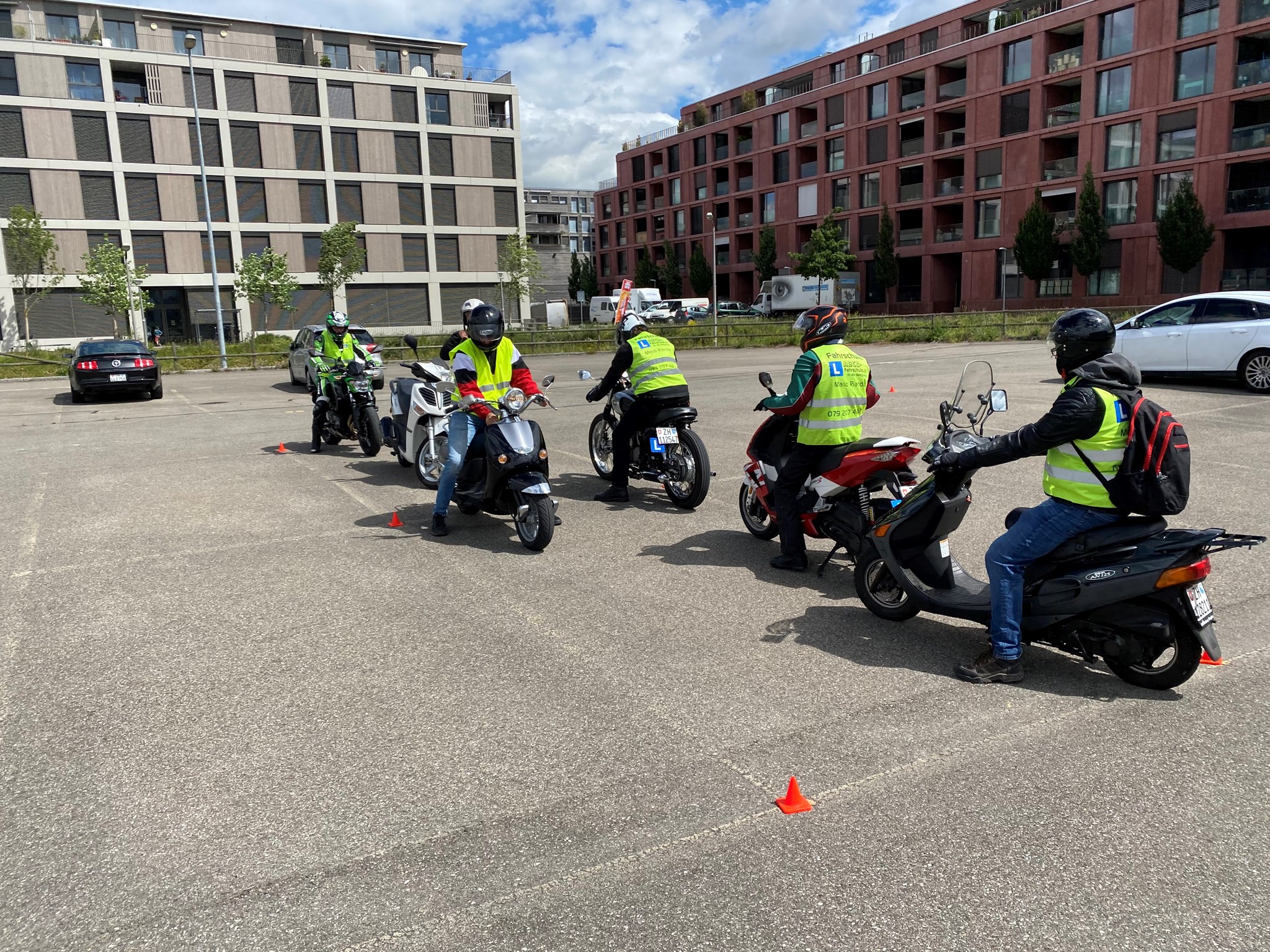 ABCD-Fahrschule Winterthur Rollerfahrschule und Motorrad Fahrschule obligatorische PGS-Grundkurse 